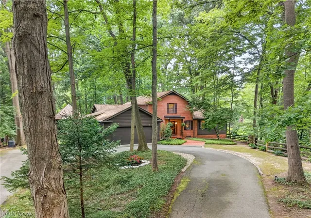Photo 50 of Sale Pending at 7511 Brigham Rd, Gates Mills, OH 44040 | MLS# 5236567 | Listing updated on 2026-10-03