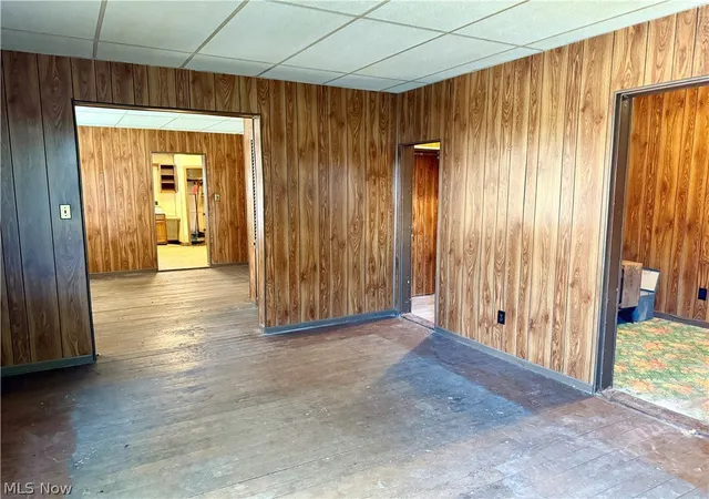 Photo 4 of Sale Pending at 1015-1017 Auburn Ave, Cleveland, OH 44113 | MLS# 5238164 | Listing updated on 2026-09-30