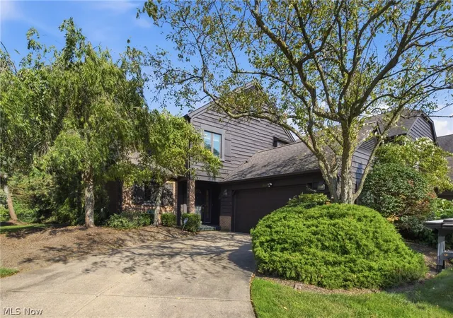 Photo 1 of Condo for sale at 815 Brick Mill Run #18, Westlake, OH 44145 | MLS# 5232639 | Listing updated on 2026-09-30
