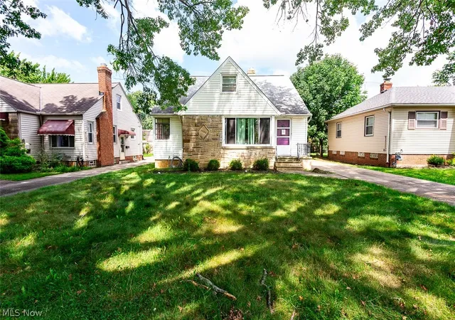 Photo 3 of Sale Pending at 10252 Greenheath Dr, Parma Heights, OH 44130 | MLS# 5238673 | Listing updated on 2026-09-14