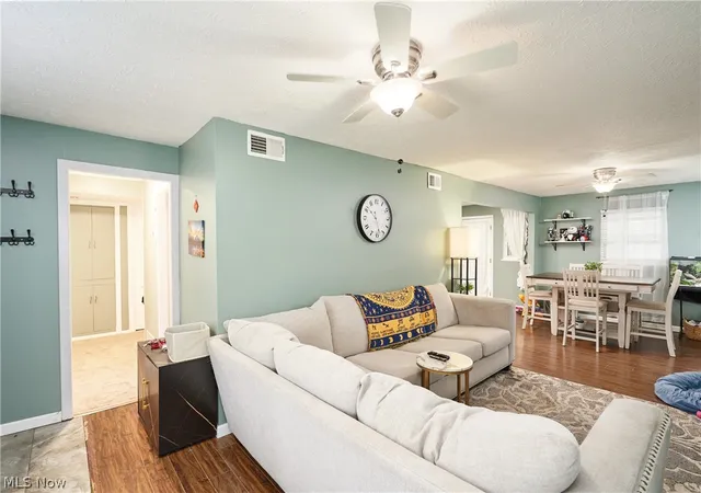 Photo 2 of Single family home for sale at 183 S Frank Blvd, Akron, OH 44313 | MLS# 5237788 | Listing updated on 2026-09-14