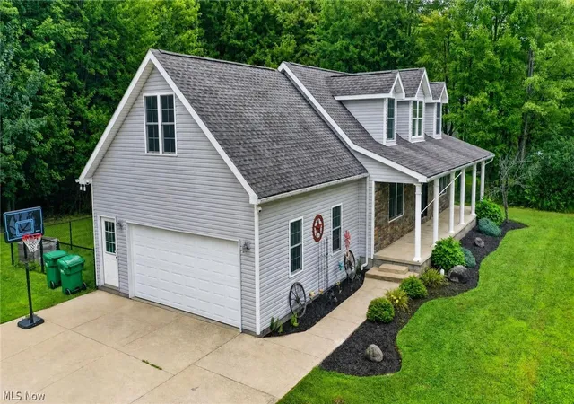 Photo 2 of Sale Pending at 1310 Morning Star Dr, Roaming Shores, OH 44084 | MLS# 5238699 | Listing updated on 2026-10-05