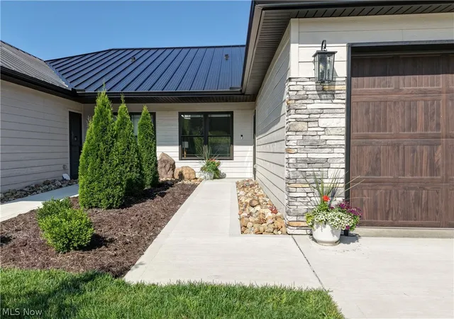 Photo 2 of Condo for sale at 1014 Beech Ave, Millersburg, OH 44654 | MLS# 5238567 | Listing updated on 2026-09-03