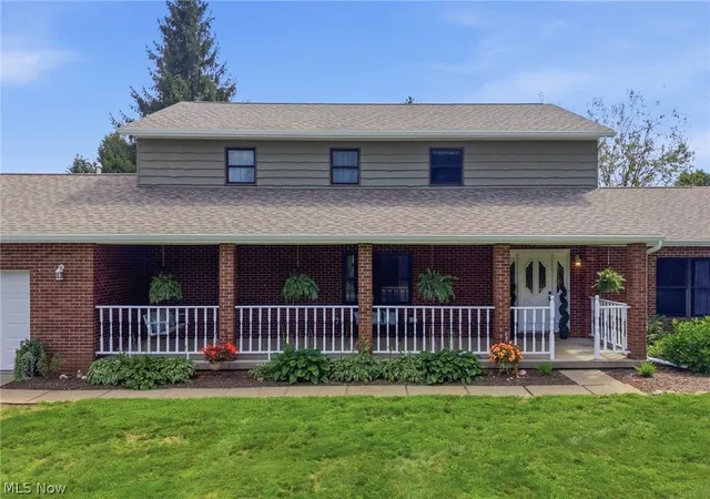 Single family home for sale at 6730 Nathaniel Dr, Shreve, OH 44676 | MLS# 5238794