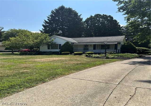 Photo 2 of Single family home for sale at 2842 Narrows Rd, Perry, OH 44081 | MLS# 5238841 | Listing updated on 2026-09-13