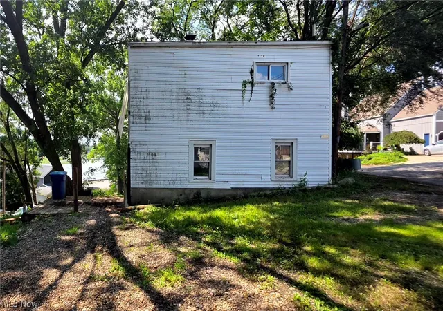 Photo 2 of Single family home for sale at 2554 Mountain View Ave, Lakemore, OH 44250 | MLS# 5238650 | Listing updated on 2026-09-04