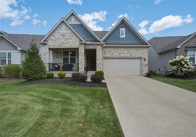 Photo 1 of Condo for sale at 670 Shinnecock Ln, Aurora, OH 44202 | MLS# 5237958 | Listing updated on 2026-09-30