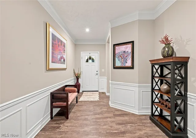 Photo 3 of Condo for sale at 670 Shinnecock Ln, Aurora, OH 44202 | MLS# 5237958 | Listing updated on 2026-09-30