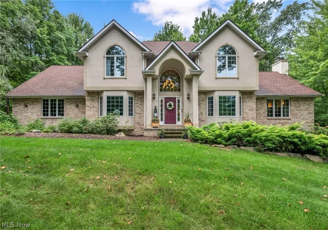 Photo 1 of Sale Pending at 9198 Regency Woods Dr, Kirtland, OH 44094 | MLS# 5238564 | Listing updated on 2026-10-06