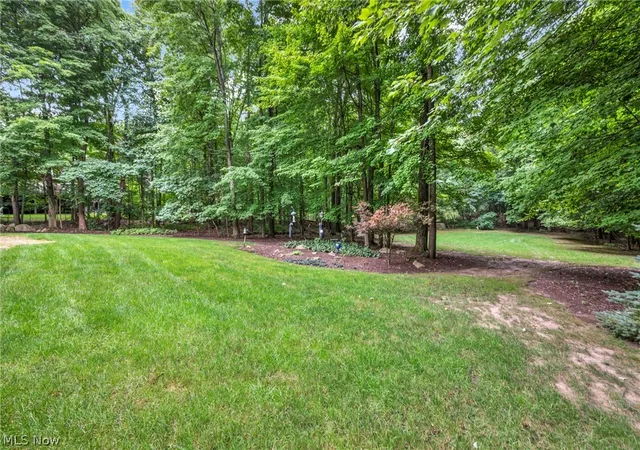 Photo 50 of Sale Pending at 9198 Regency Woods Dr, Kirtland, OH 44094 | MLS# 5238564 | Listing updated on 2026-10-06