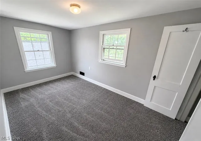 Photo 11 of Single family home for sale at 457 Taylor St, Zanesville, OH 43701 | MLS# 5238740 | Listing updated on 2026-09-03