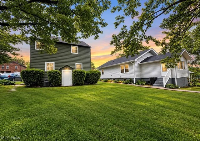 Photo 2 of Single family home for sale at 457 Taylor St, Zanesville, OH 43701 | MLS# 5238740 | Listing updated on 2026-09-03