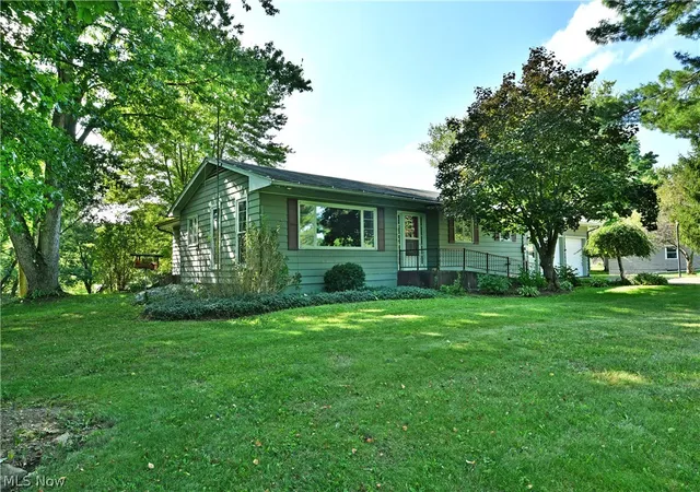 Photo 2 of Sale Pending at 6681 Lakeview Dr, Kinsman, OH 44428 | MLS# 5237713 | Listing updated on 2026-09-08
