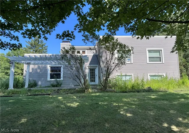 Single family home for sale at 6873 Knauf Rd, Canfield, OH 44406 | MLS# 5238918