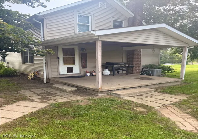 Photo 3 of Sale Pending at 303 Wertz St, Dalton, OH 44618 | MLS# 5238984 | Listing updated on 2026-09-04
