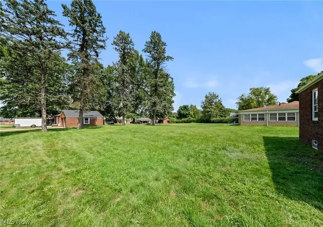 Photo 3 of Single family home for sale at 539 Figueroa Pl Se, Canton, OH 44707 | MLS# 5238994 | Listing updated on 2026-09-20