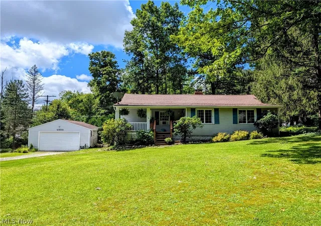 Photo 1 of Sale Pending at 11650 Chestnutdale Rd, Chardon, OH 44024 | MLS# 5239013 | Listing updated on 2026-09-11