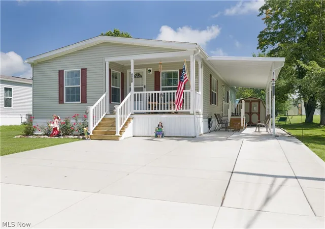 Photo 1 of Sale Pending at 4790 Scenic Dr, Ravenna, OH 44266 | MLS# 5238095 | Listing updated on 2026-09-12