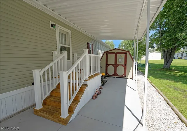 Photo 4 of Sale Pending at 4790 Scenic Dr, Ravenna, OH 44266 | MLS# 5238095 | Listing updated on 2026-09-12