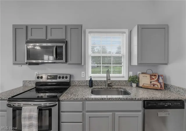 Photo 3 of Single family home for sale at 8395 Friendsville Rd, Seville, OH 44273 | MLS# 5239054 | Listing updated on 2026-09-24