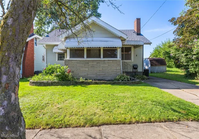 Photo 2 of Single family home for sale at 1010 Georgia Ave, Akron, OH 44306 | MLS# 5238936 | Listing updated on 2026-09-05