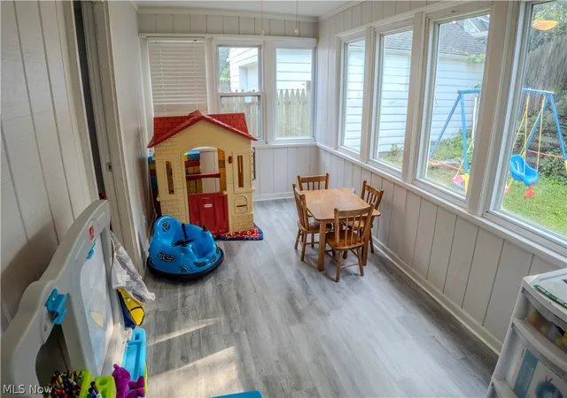 Photo 3 of Sale Pending at 1217 Gorge Blvd, Akron, OH 44310 | MLS# 5239076 | Listing updated on 2026-09-04