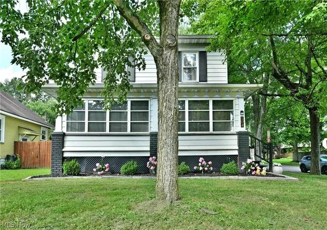 Photo 1 of Single family home for sale at 504 5th St, Niles, OH 44446 | MLS# 5238965 | Listing updated on 2026-09-03