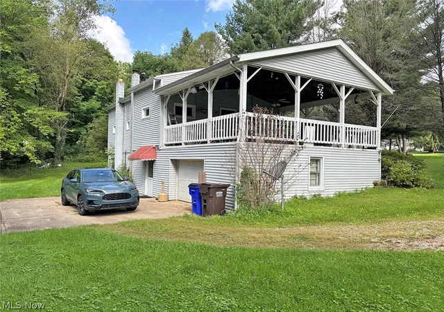 Photo 3 of Single family home for sale at 5396 Mennonite Rd, Mantua, OH 44255 | MLS# 5239303 | Listing updated on 2026-09-28