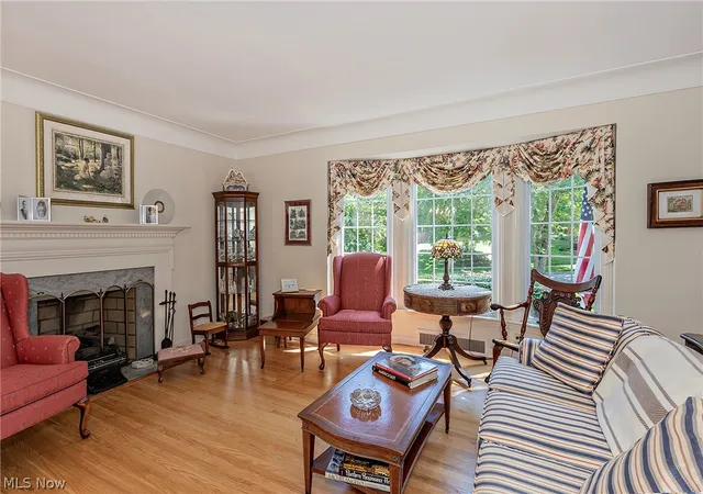 Photo 4 of Single family home for sale at 2092 Langerdale Rd, South Euclid, OH 44121 | MLS# 5238914 | Listing updated on 2026-10-06