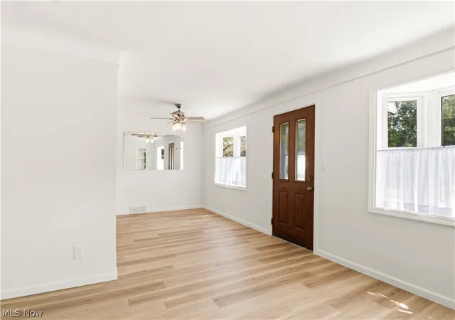 Photo 3 of Single family home for sale at 5572 Porter Rd, North Olmsted, OH 44070 | MLS# 5239232 | Listing updated on 2026-09-26