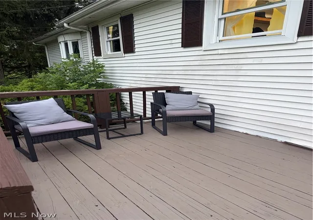 Photo 3 of Sale Pending at 6206 Downs Rd Nw, Warren, OH 44481 | MLS# 5239381 | Listing updated on 2026-10-07