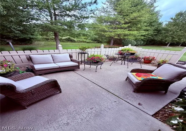 Photo 3 of Sale Pending at 695 E Western Reserve Rd #1504, Poland, OH 44514 | MLS# 5233952 | Listing updated on 2026-09-21