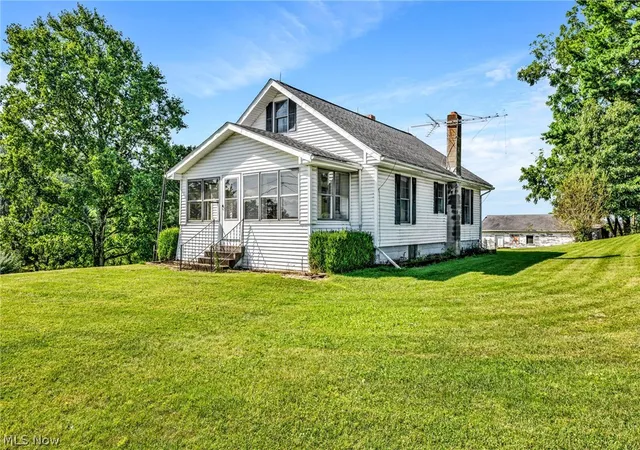 Photo 3 of Single family home for sale at 66630 Glencoe Rd, St Clairsville, OH 43950 | MLS# 5239018 | Listing updated on 2026-09-22