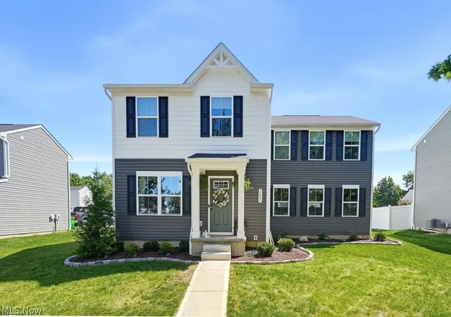 Photo 1 of Single family home for sale at 5283 Frederick St, Barberton, OH 44203 | MLS# 5239026 | Listing updated on 2026-10-01