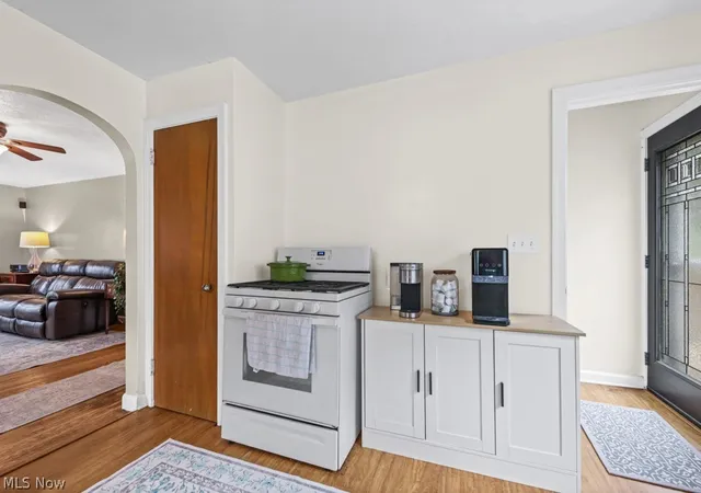 Photo 4 of Single family home for sale at 2606 Shunk Ave, Alliance, OH 44601 | MLS# 5239084 | Listing updated on 2026-09-27