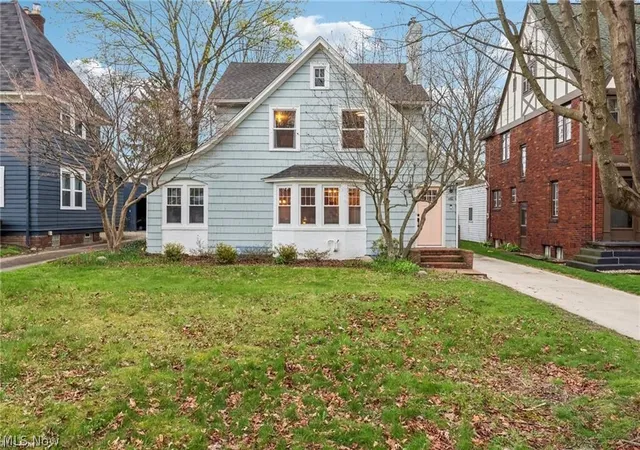 Photo 1 of Single family home for sale at 141 Melbourne Ave, Akron, OH 44313 | MLS# 5238261 | Listing updated on 2026-09-02