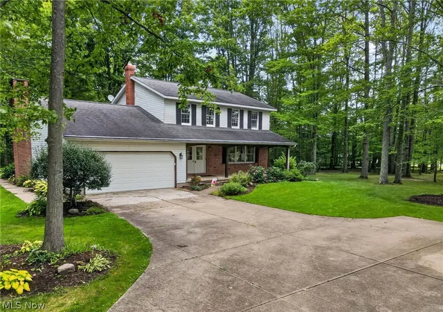 Photo 1 of Single family home for sale at 1020 Cornerwood Dr, Jefferson, OH 44047 | MLS# 5239351 | Listing updated on 2026-09-11