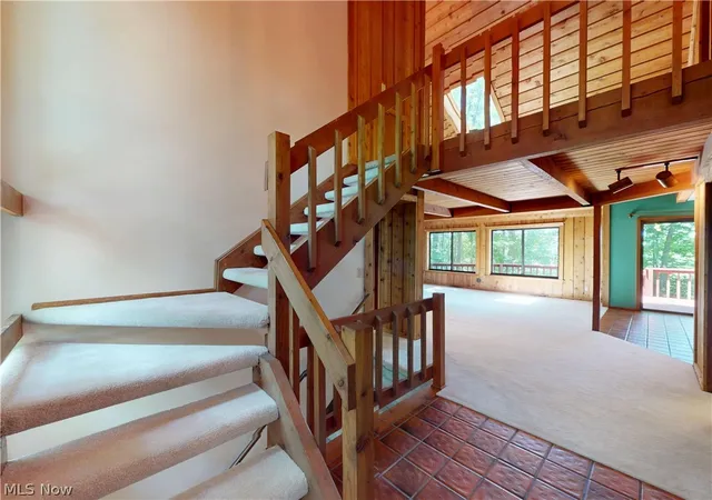 Photo 3 of Sale Pending at 8495 Painesville Warren Rd, Concord Twp, OH 44077 | MLS# 5239514 | Listing updated on 2026-09-23