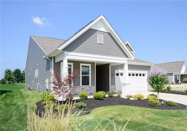 Photo 3 of Single family home for sale at 23864 Heatherstone Trl, Columbia Station, OH 44028 | MLS# 5239588 | Listing updated on 2026-10-02
