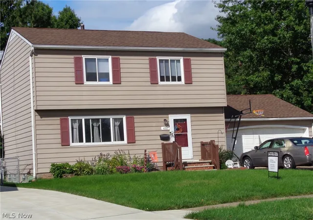 Photo 1 of Single family home for sale at 4711 Marcie Dr, Cleveland, OH 44109 | MLS# 5239620 | Listing updated on 2026-09-14