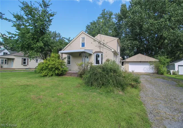 Photo 1 of Single family home for sale at 4484 Nutwood Ave Nw, Warren, OH 44483 | MLS# 5239675 | Listing updated on 2026-09-11