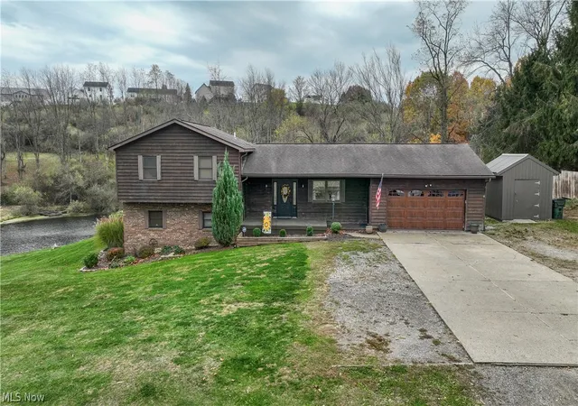 Photo 2 of Single family home for sale at 46282 Atkinson Rd, St Clairsville, OH 43950 | MLS# 5239720 | Listing updated on 2026-10-01