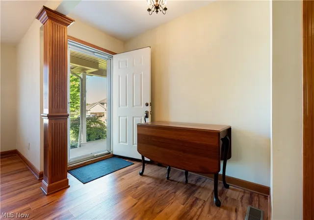 Photo 3 of Sale Pending at 4946 Simsbury Cir Nw, Massillon, OH 44646 | MLS# 5238060 | Listing updated on 2026-09-23