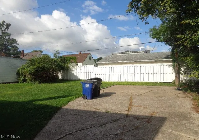 Photo 3 of Single family home for sale at 4306 Newberry Dr, Brooklyn, OH 44144 | MLS# 5239409 | Listing updated on 2026-09-11