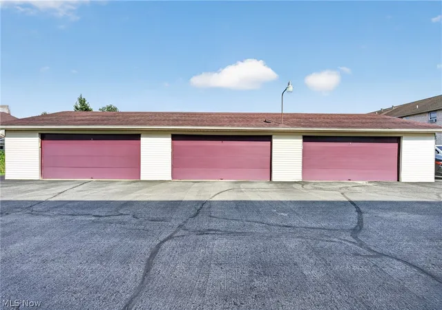 Photo 32 of Sale Pending at 7349 Eisenhower Dr #2, Boardman, OH 44512 | MLS# 5239744 | Listing updated on 2026-09-02