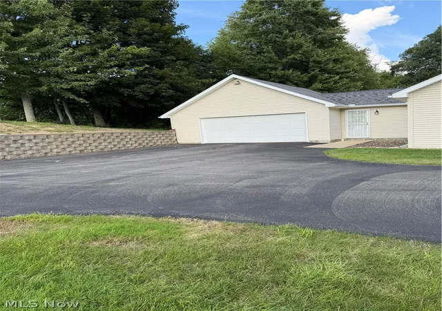 Photo 3 of Sale Pending at 60 Woods Blvd, Leetonia, OH 44431 | MLS# 5239774 | Listing updated on 2026-09-10