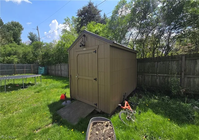 Photo 2 of Sale Pending at 855 E College St, Alliance, OH 44601 | MLS# 5239897 | Listing updated on 2026-09-02