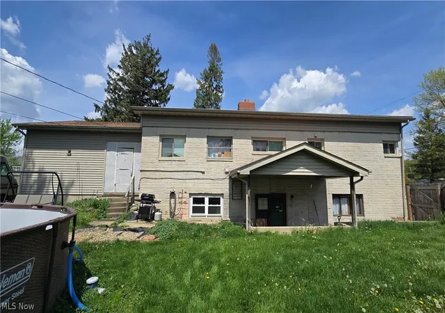 Photo 3 of Sale Pending at 855 E College St, Alliance, OH 44601 | MLS# 5239897 | Listing updated on 2026-09-02