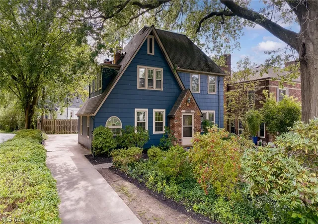 Photo 37 of Single family home for sale at 2920 Huntington Rd, Shaker Heights, OH 44120 | MLS# 5239640 | Listing updated on 2026-09-04