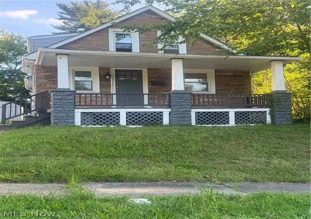 Photo 1 of Sale Pending at 14512 William St, Maple Heights, OH 44137 | MLS# 5239929 | Listing updated on 2026-09-05